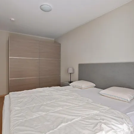 Apartment Neptune 0102 *