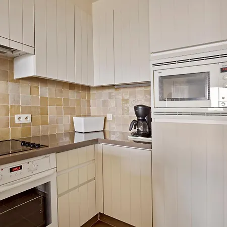 Neptune 0102 Apartment